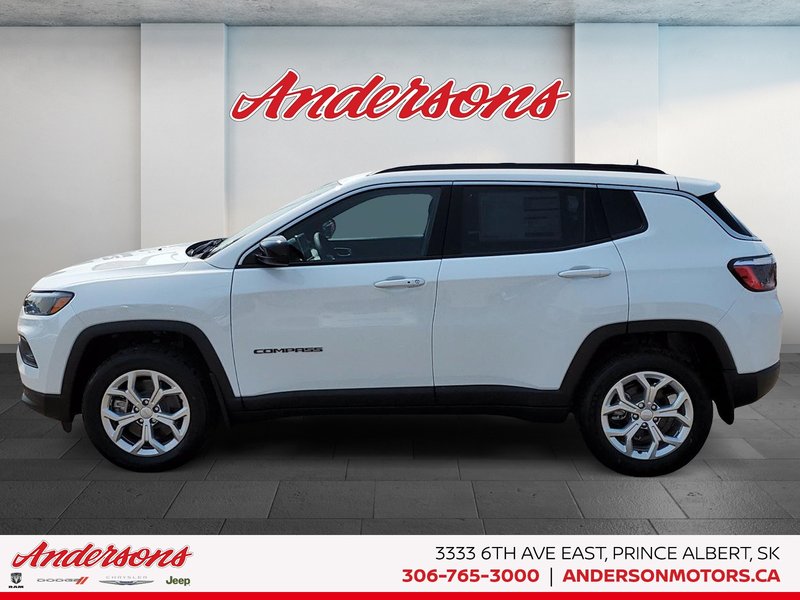 2024 Jeep Compass NORTH FORWARD COLLISION WARNING W/ ACTIVE BREAKING!