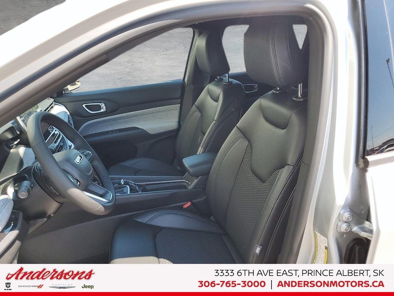 2025 Jeep Compass NORTH