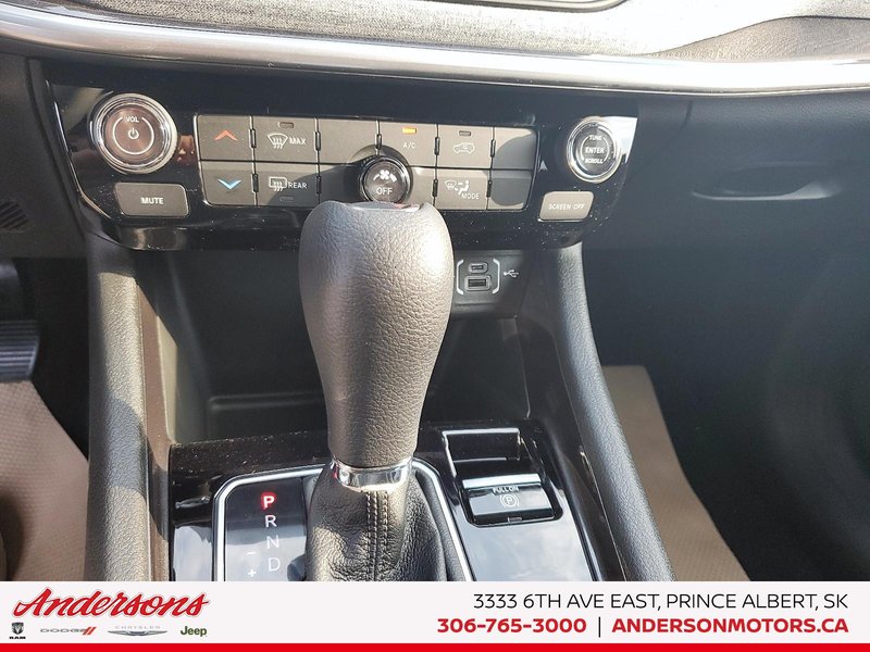 2025 Jeep Compass SPORT 8.4-Inch Display / Selec-Terrain / Heated Seats