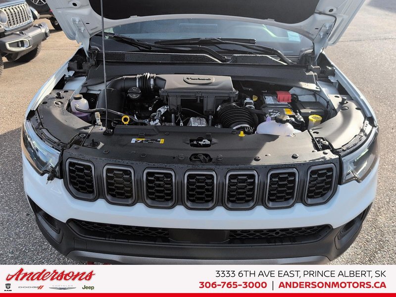 2026 Jeep Compass TRAILHAWK Sunroof / Trailer Tow Group / Premium Alpine Sound