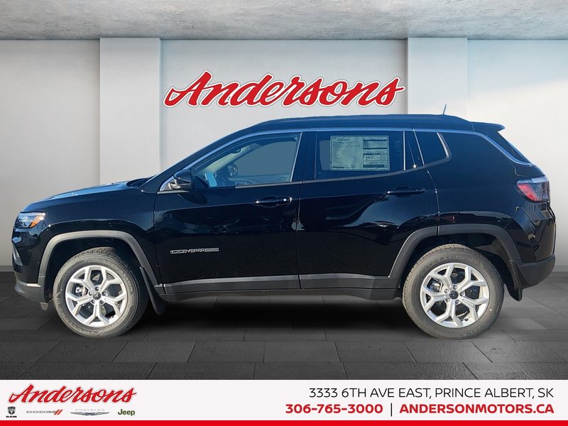 2026 Jeep Compass NORTH Altitude Package / Trailer Tow / Heated Seats & Steering