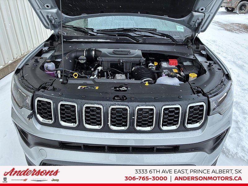 2026 Jeep Compass NORTH Heated Seats & Steering Wheel / Blind–Spot Monitoring