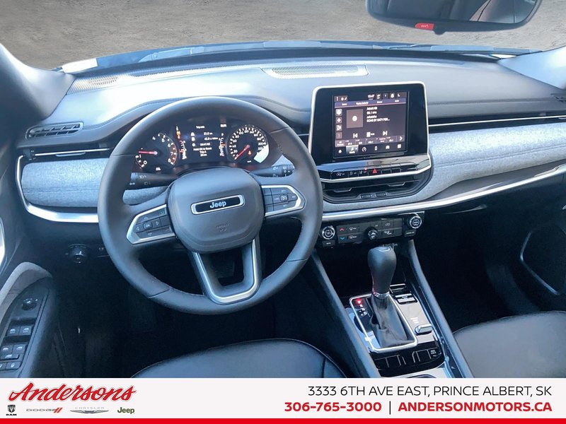 2026 Jeep Compass NORTH Heated Seats & Steering Wheel / Blind–Spot Monitoring