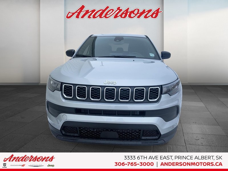 2026 Jeep Compass SPORT Heated Seats / Selec-Terrain / 8.4-Inch Display