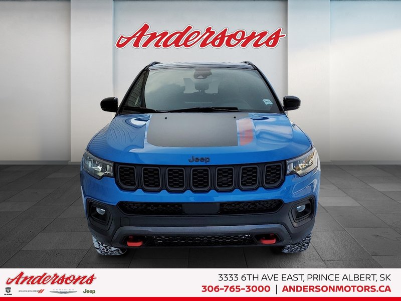 2026 Jeep Compass TRAILHAWK Panoramic Sunroof / Alpine Stereo / Trailer Tow Group