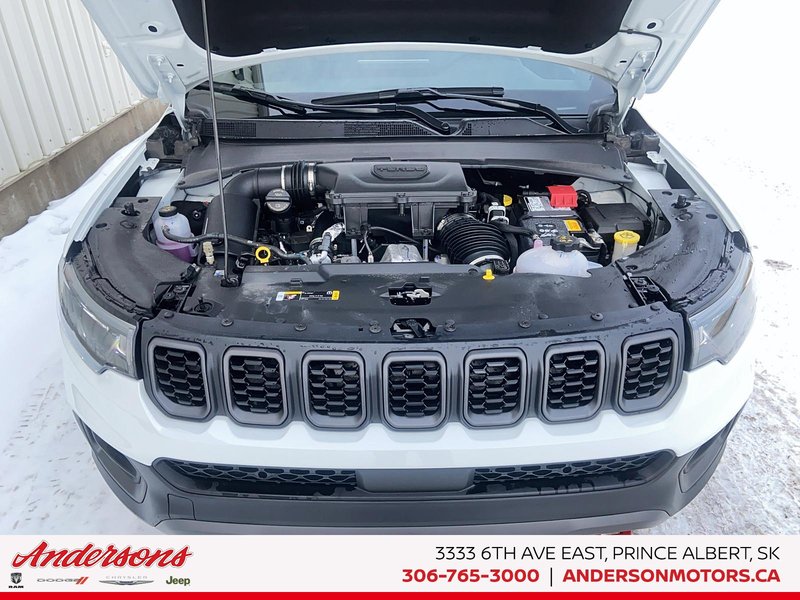2026 Jeep Compass Trailhawk 2.0L Turbo / Class III Hitch  / Premium Alpine Audio