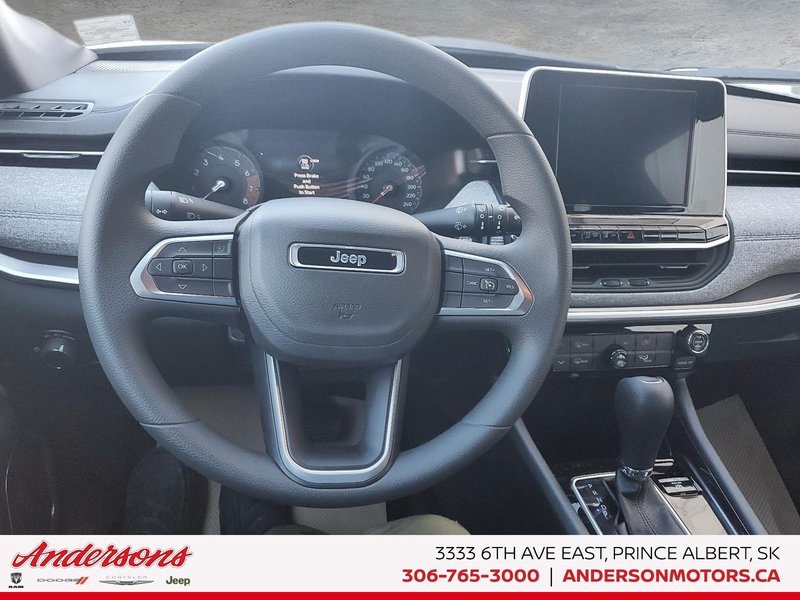 2026 Jeep Compass SPORT Heated Seats / Selec-Terrain / 8.4-Inch Display