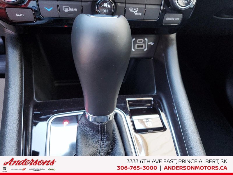 2026 Jeep Compass NORTH Heated Seats & Steering Wheel / Blind–Spot Monitoring