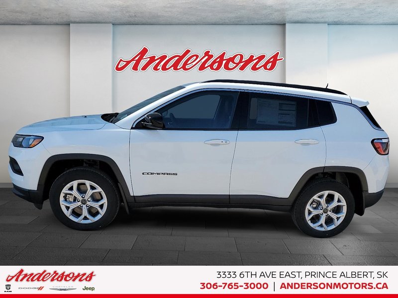 2026 Jeep Compass NORTH Heated Seats & Steering Wheel / Blind–Spot Monitoring