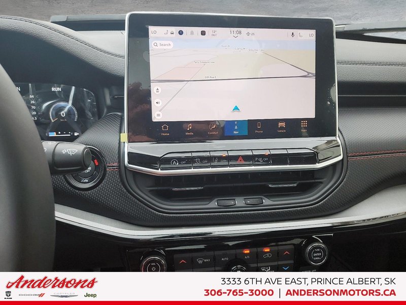 2026 Jeep Compass TRAILHAWK Panoramic Sunroof / Alpine Stereo / Trailer Tow Group