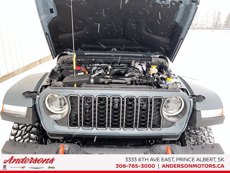 2026 Jeep Gladiator MOJAVE X Fox Performance Suspension / Rock Rails