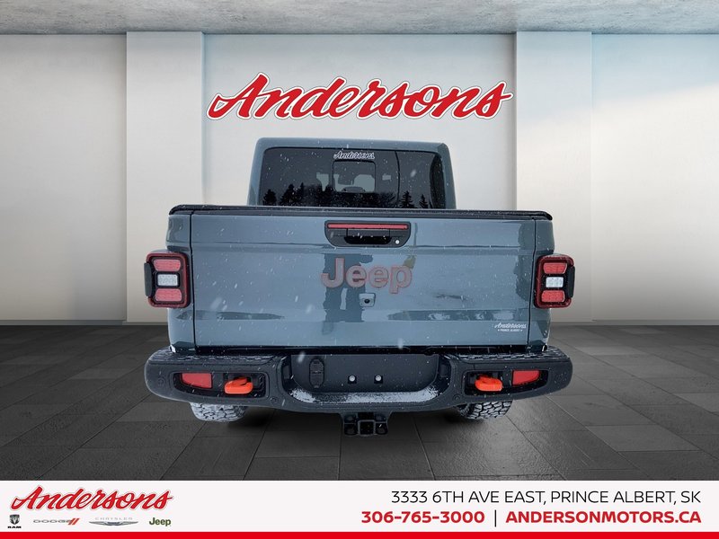 2026 Jeep Gladiator MOJAVE X Fox Performance Suspension / Rock Rails