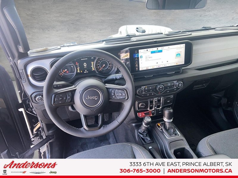 2026 Jeep Gladiator Willys 3.6L Pentastar V6 / Crew Cab / Class IV Hitch / Off-Road Plus