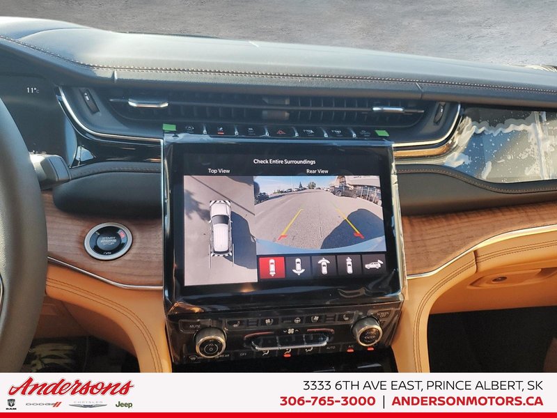 2025 Jeep Grand Cherokee L SUMMIT RESERVE Summit Reserve / McIntosh Audio / Advanced Tech & Safety