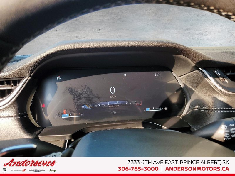 2025 Jeep Grand Cherokee L ALTITUDE Altitude Package / Trailer Tow / Wireless Charging