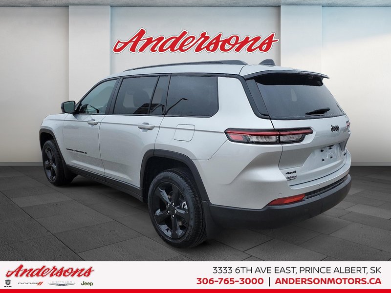 2025 Jeep Grand Cherokee L LIMITED Black Appearance / Luxury Tech Group / Panoramic Sunroof