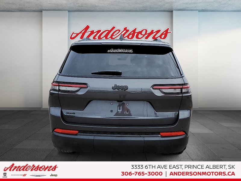 2025 Jeep Grand Cherokee L ALTITUDE Altitude Package / Trailer Tow / Heated Seats & Steering