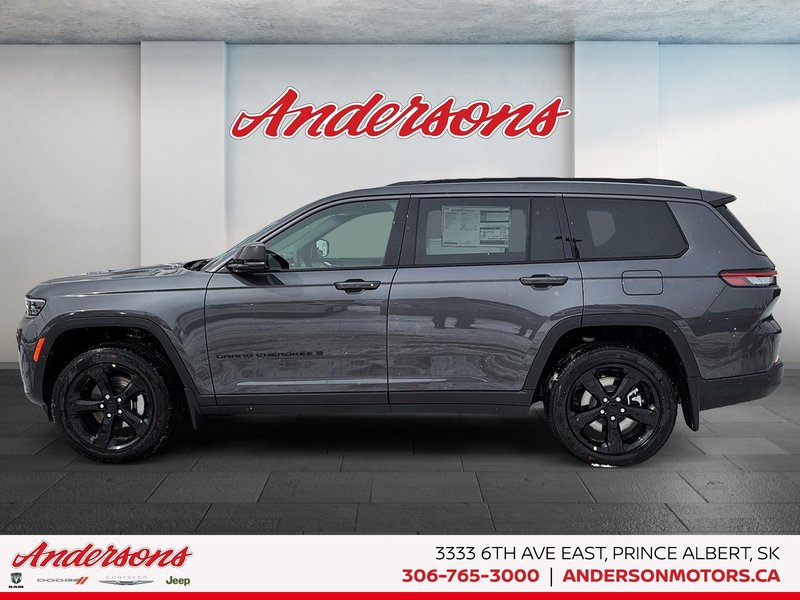 2026 Jeep Grand Cherokee L ALTITUDE 2.0L Turbo / 20-inch Gloss Black Wheels / Trailer Tow Package