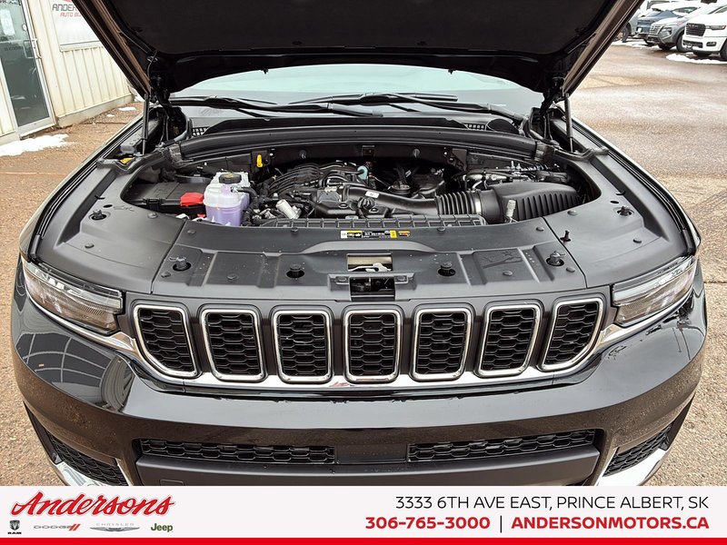 2026 Jeep Grand Cherokee L LAREDO X 3.6L Pentastar / ParkView & ParkSense / Heated Seats & Wheel