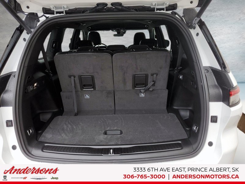 2026 Jeep Grand Cherokee L ALTITUDE 2.0L Turbo / Tons Of Safety And Convenience Tech