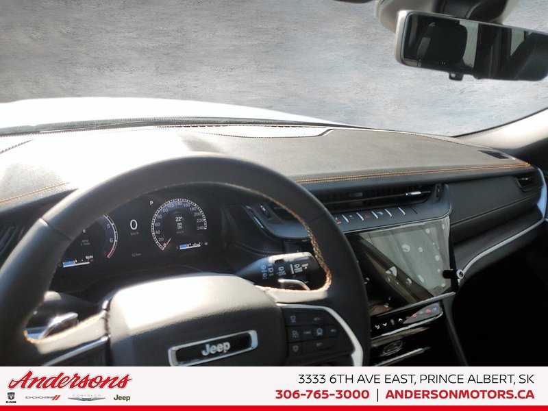 2026 Jeep Grand Cherokee L 85TH ANNIVERSARY Off Road Ready / High Performance Audio / ParkSense