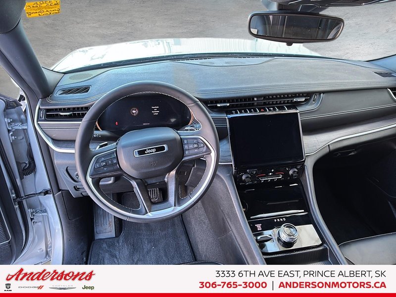 2024 Jeep Grand Cherokee Limited 3.6L Pentastar V6 / Trailer Tow Package / Black Appearance Package