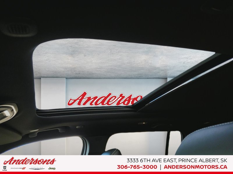 2025 Jeep Grand Cherokee LIMITED Black Appearance / Sunroof / Alpine Stereo