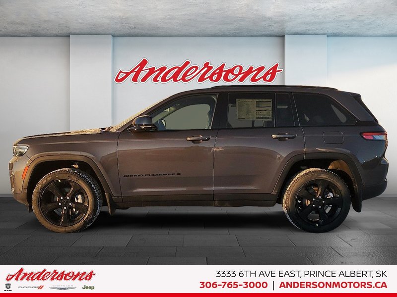 2025 Jeep Grand Cherokee LIMITED Black Appearance / Sunroof / Alpine Stereo