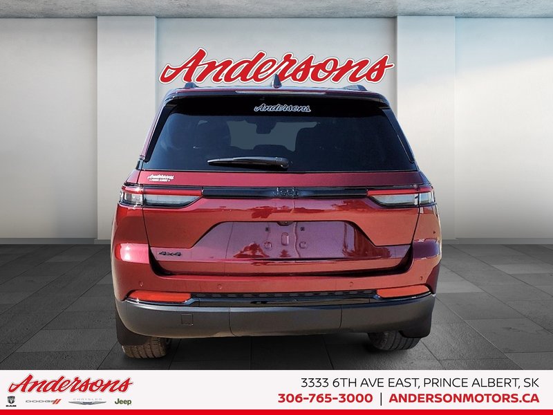 2025 Jeep Grand Cherokee LAREDO ALTITUDE