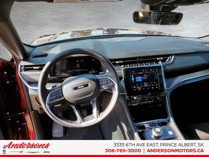 2025 Jeep Grand Cherokee LAREDO ALTITUDE