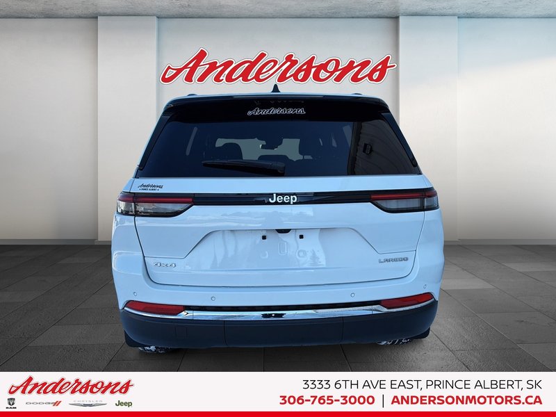 2026 Jeep Grand Cherokee LAREDO X Power Sunroof / Trailer Tow Package