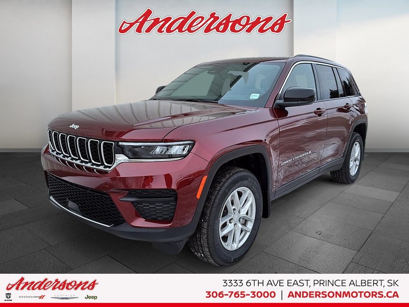 2026 Jeep Grand Cherokee LAREDO X Power Sunroof / Trailer Tow Package