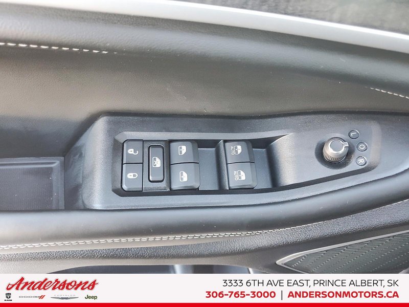 2026 Jeep Grand Cherokee LIMITED RESERVE 2.0L Turbo / Ventilated Front Seats / Panoramic Sunroof