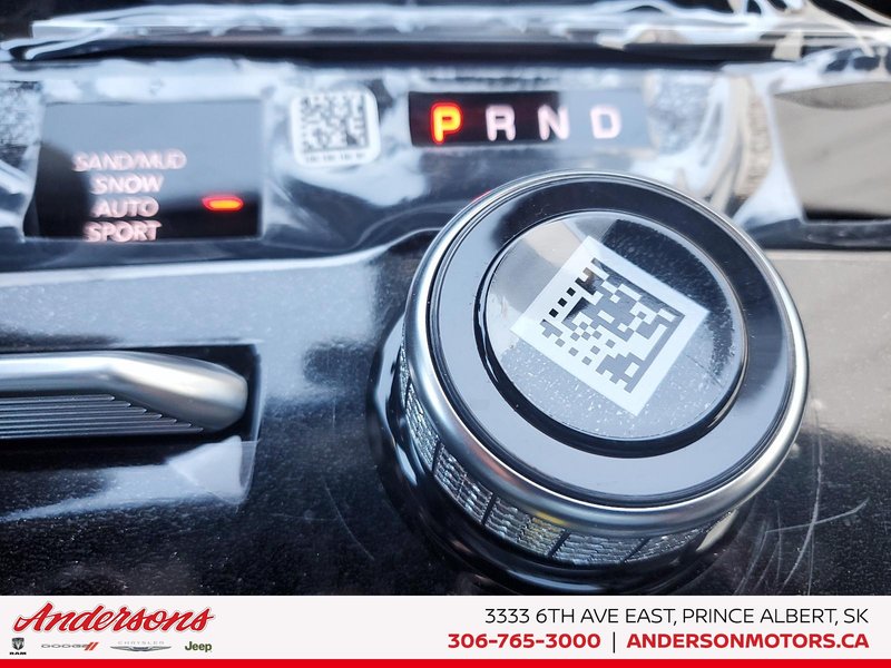 2026 Jeep Grand Cherokee LIMITED RESERVE 2.0L Turbo / Ventilated Front Seats / Panoramic Sunroof