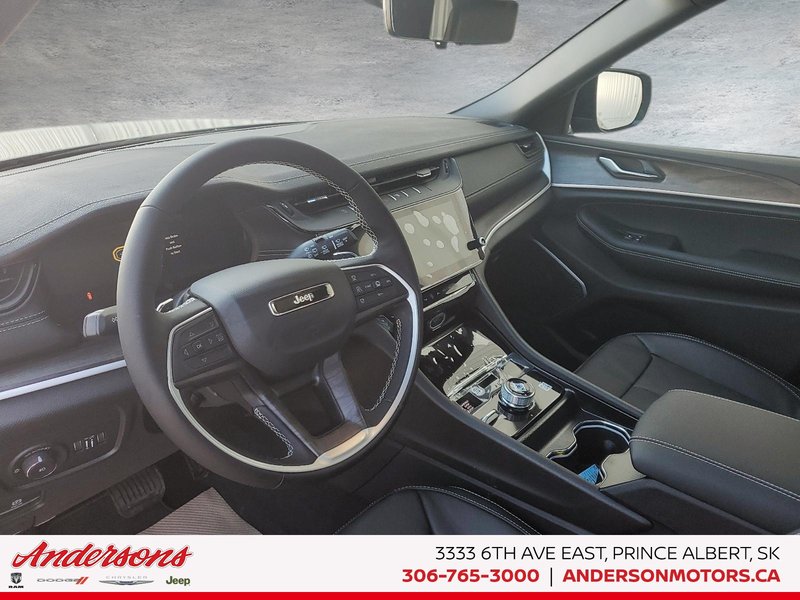2026 Jeep Grand Cherokee LIMITED RESERVE 2.0L Turbo / Ventilated Front Seats / Panoramic Sunroof
