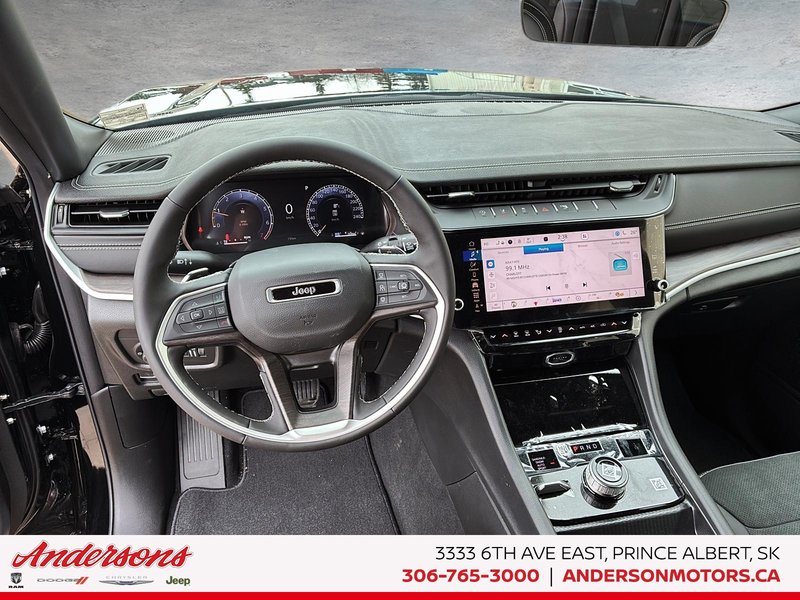 2026 Jeep Grand Cherokee ALTITUDE 2.0L Turbo / Heated Seats & Wheel / Wireless Charging