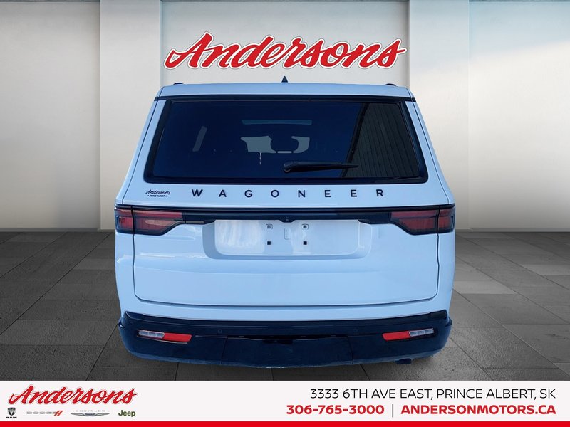 2024 Jeep Wagoneer Series II Carbide 3.0L Hurricane Twin Turbo / Ventilated Front Seats / Three-Panel Sunroof