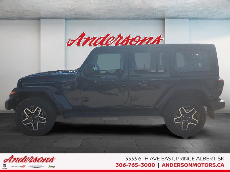 2025 Jeep WRANGLER 4-Door SAHARA Advanced Cruise Control / Power Leather Seats / All-Terrain Tires