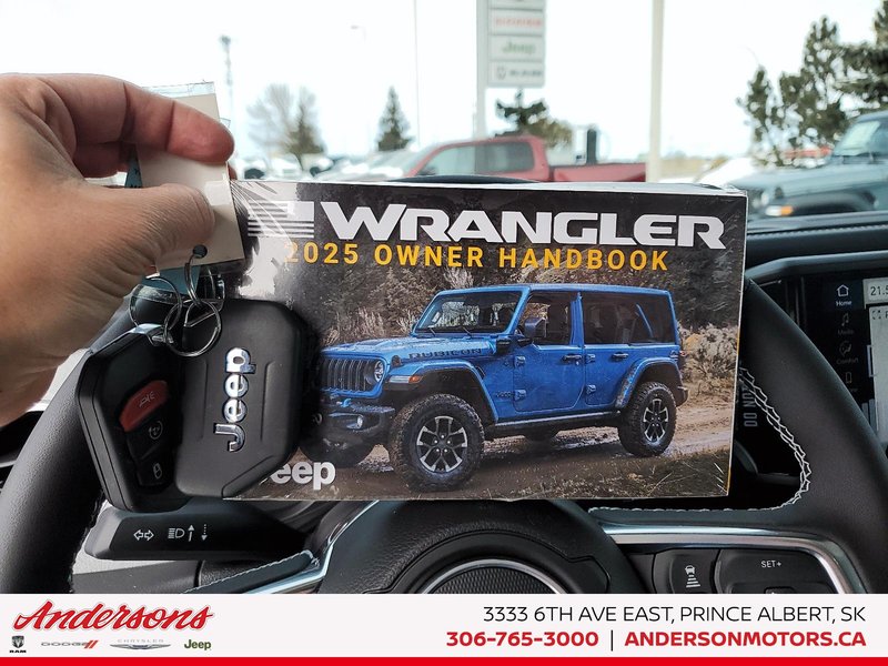 2025 Jeep WRANGLER 4-Door SAHARA Adaptive Cruise Control / All-Terrain Tires