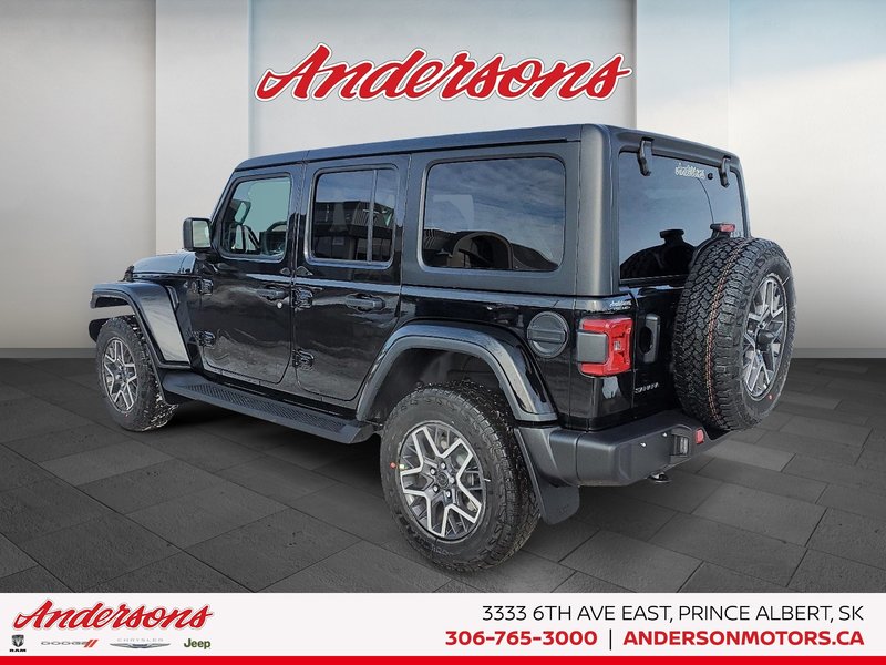 2025 Jeep WRANGLER 4-Door SAHARA Advanced Cruise Control / Power Leather Seats / All-Terrain Tires
