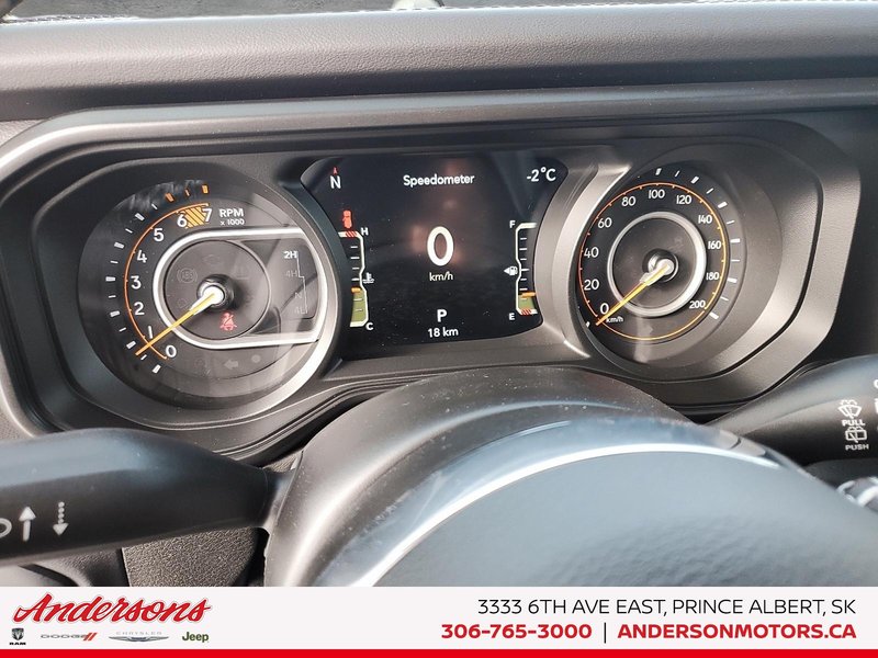 2025 Jeep WRANGLER 4-Door SAHARA Advanced Cruise Control / Power Leather Seats / All-Terrain Tires