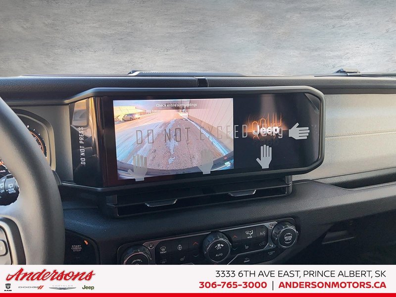 2026 Jeep Wrangler 4-Door SPORT S Advanced Cruise Control / Alpine Audio / Heated Seats & Steering