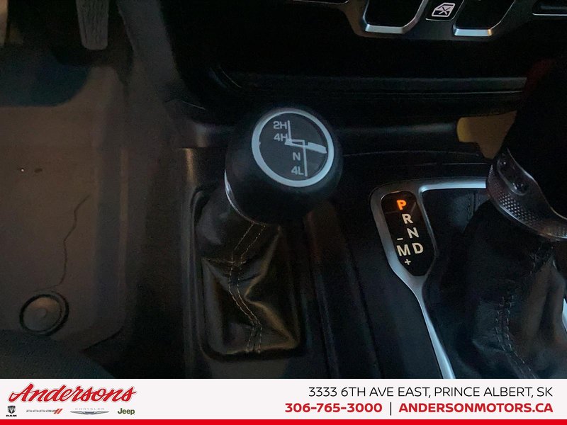 2026 Jeep Wrangler 4-Door SPORT S Adaptive Cruise Control / Black Hard Top / Heated Seats & Steering