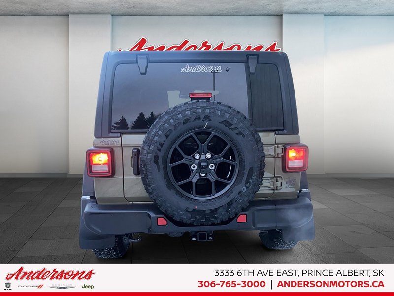 2026 Jeep Wrangler 4-Door WILLYS Heated Steering & Seats / Off-Road Package / Alpine Premium Rock Rails / Alpine Stereo