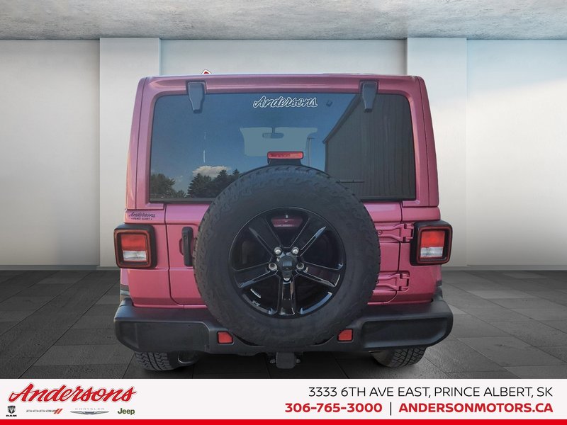 2022 Jeep Wrangler Unlimited Sahara Altitude