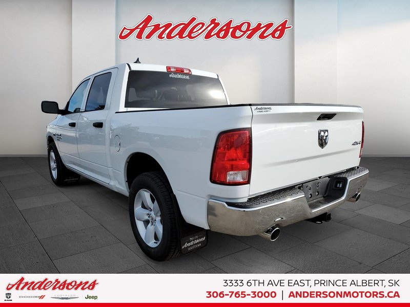 2024 Ram 1500 Classic TRADESMAN 5'7 Box