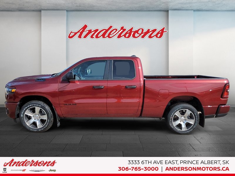 2025 Ram 1500 TRADESMAN Sport Appearance / V6
