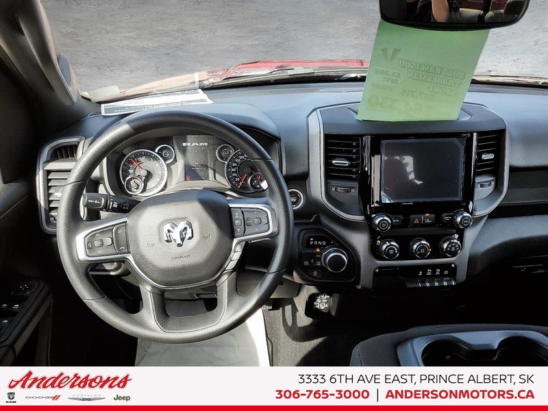 2025 Ram 1500 TRADESMAN Sport Appearance / V6