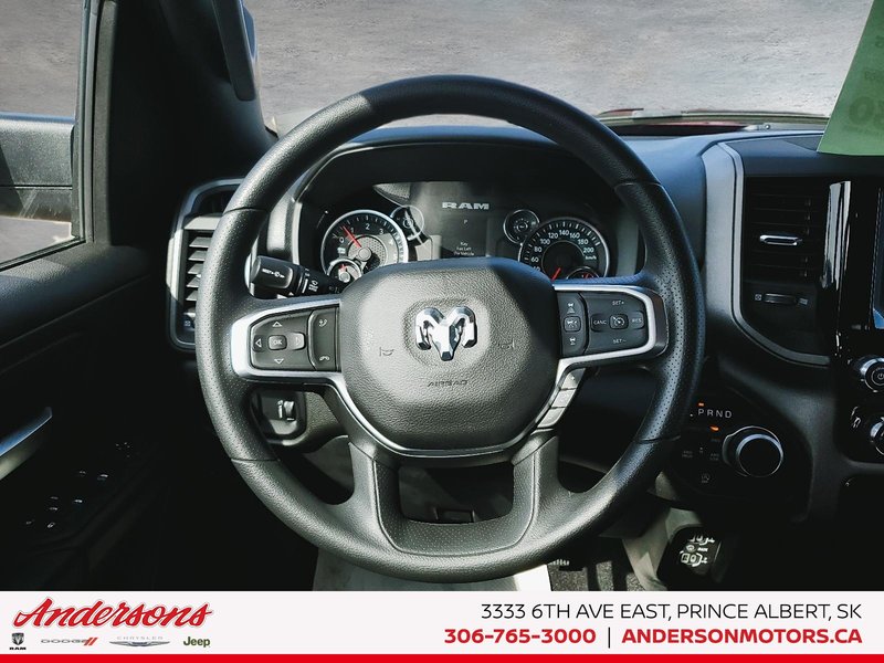 2025 Ram 1500 TRADESMAN Sport Appearance / V6