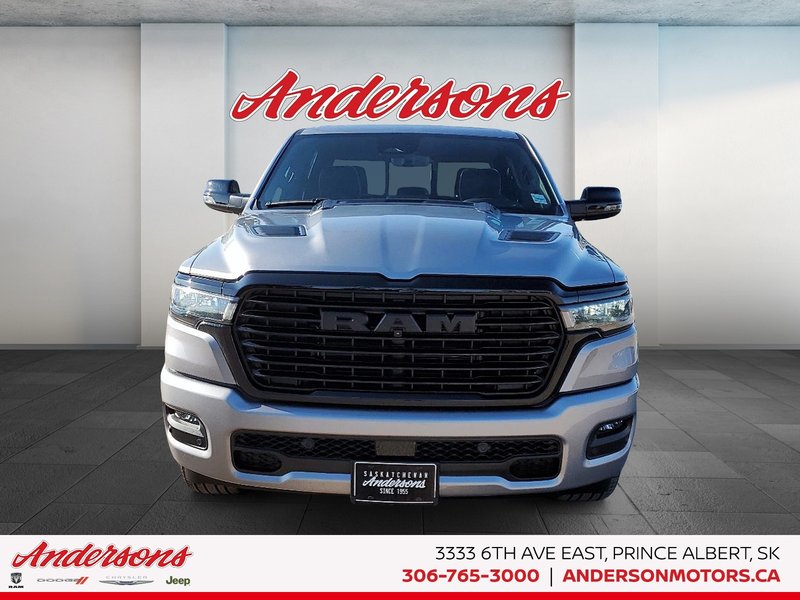 2025 Ram 1500 LARAMIE Night Edition / Heads-Up Display / Sunroof